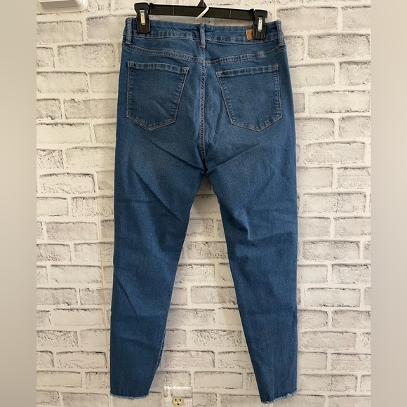 Women’s Sofia Jeans, Rosa Curvy skinny ankle, medium wash, Size 6 - Picture 2 of 5